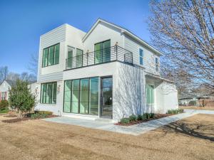 Ruhl Construction's custom homes can be built to their plans or yours.