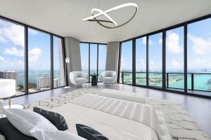 The master wing is a serene sanctuary.