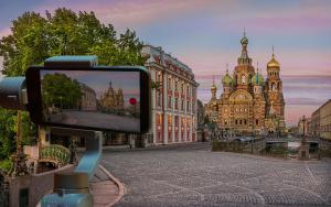 Live St Petersburg Tours