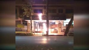 In the early morning hours of Monday, November 16, 2020, on the anniversary of the November 2019 uprising, defiant youth targeted six of the regime’s centers of suppression and plunder in Tehran, Isfahan, Mashhad, and Khorramabad 20201117-NCRI-TORCHING